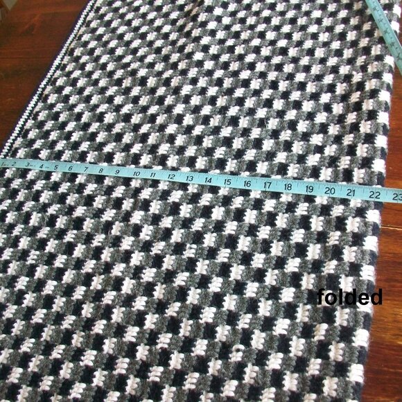 Hand Crochet Black White Metallic Silver Gray Check Lap Afghan Throw 38" x 45" - Picture 5 of 6